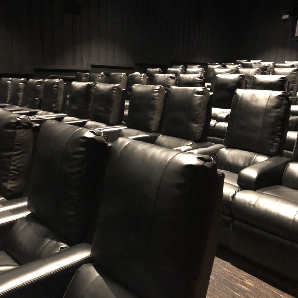 AMC Robinson Crossing 6 - Cinema Near Me - Norman, Oklahoma AMC Robinson Crossing 6 - Cinema Near Me - Norman, Oklahoma