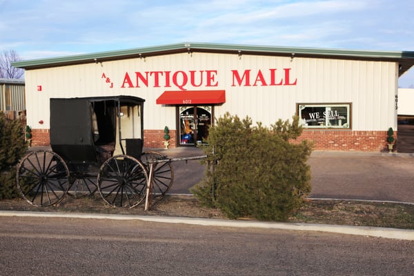 A & J Antique Mall