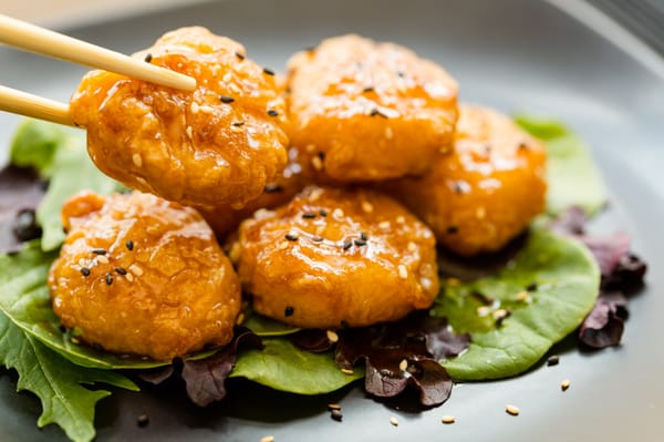 26 Sushi & Wok by null