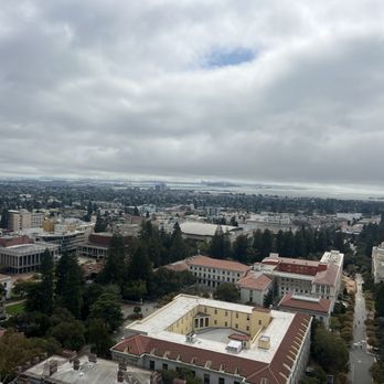 The Campanile - Landmarks & Historical Buildings Near Me - Berkeley, California