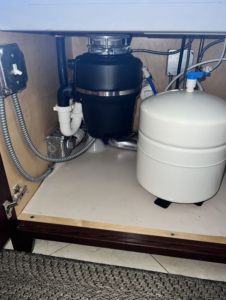 Slide of FloRyte Services