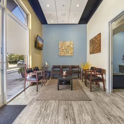 StarBrite Dental - Dublin - Cozy dental reception area for StarBrite Dental in Dublin, CA