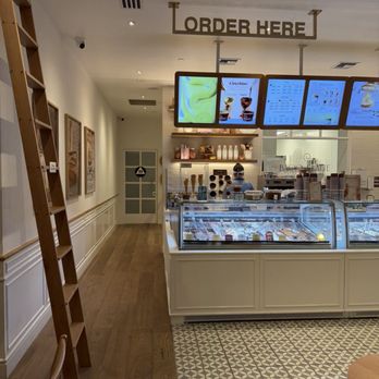 Bacio Di Latte - Gelato Near Me - La Jolla, California