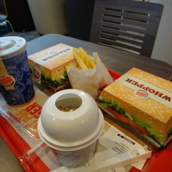 Burger King - Menu Whopper + Sundae au kit kat - Au Burger King de Créteil (94000)