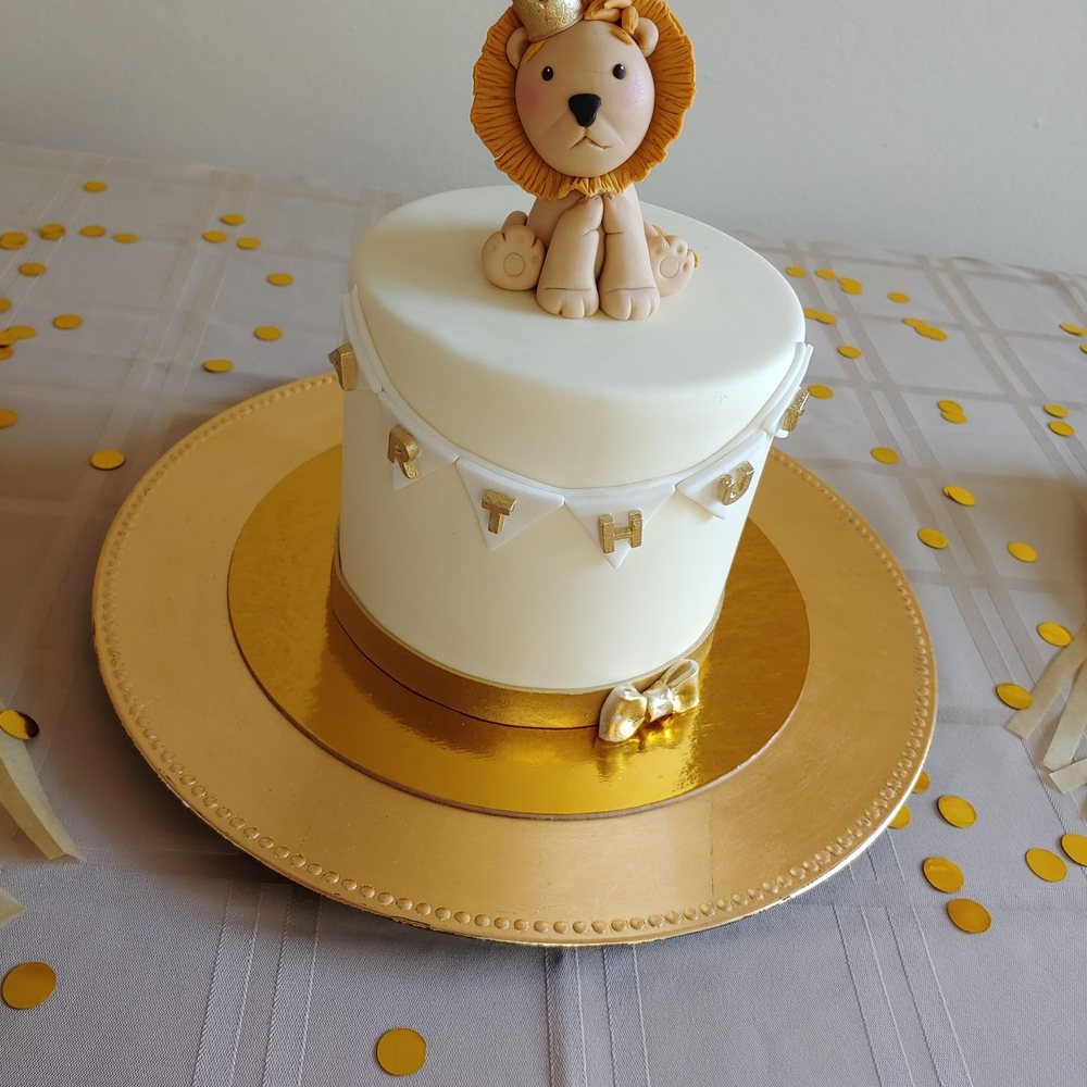 Marvel Cake - Lion cake, white and gold - Bakeries Near Me - Campbell, California Marvel Cake - Lion cake, white and gold - Bakeries Near Me - Campbell, California