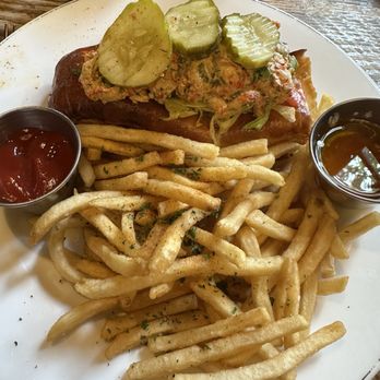 Southerleigh - Breweries Near Me - San Antonio, Texas