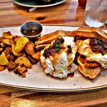 Hatch 44 Cafe - Chicken scoop with bacon jam - Cafes Near Me - Metuchen, New Jersey