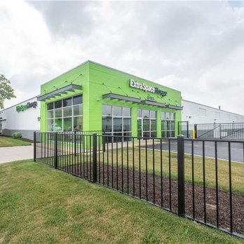 Extra Space Storage - Alternate Beauty Image - Extra Space Storage at 7131 W 60th St, Chicago, IL 60638 - Self Storage Near Me - Chicago, Illinois