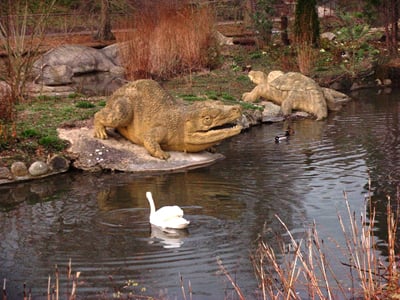 Crystal Palace Dinosaurs by null