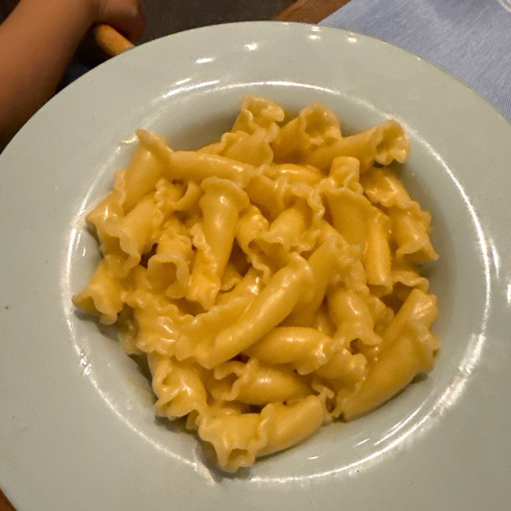 Lantern's Edge - Kid's Mac & Cheese - Breakfast & Brunch Near Me - Dana Point, California Lantern's Edge - Kid's Mac & Cheese - Breakfast & Brunch Near Me - Dana Point, California