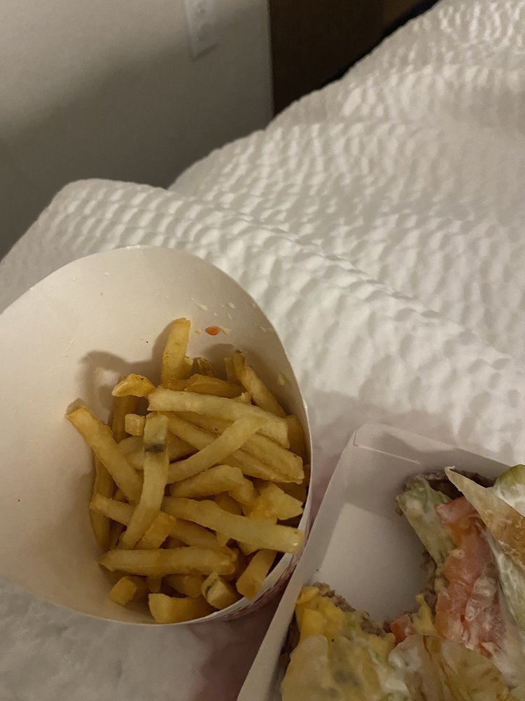 Freddy’s Frozen Custard & Steakburgers