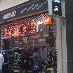 Motos 151