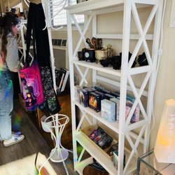 Indy Jewels & Crystals - Interior