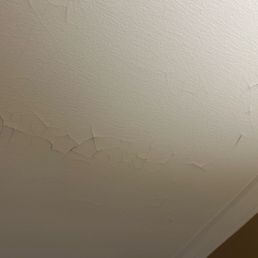 What I stared all night from the pretty comfortable king size bed (nothing chipped off the ceiling and fell on me thankfully).