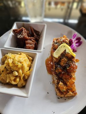 Platez Southern Kitchen & Cocktailz by null