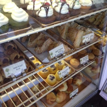 Liliha Bakery - Bakeries Near Me - Honolulu, Hawaii Liliha Bakery - Bakeries Near Me - Honolulu, Hawaii