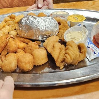 Top O'The River - World's largest seafood platter with baked potato - Seafood Near Me - Guntersville, Alabama Top O'The River - World's largest seafood platter with baked potato - Seafood Near Me - Guntersville, Alabama