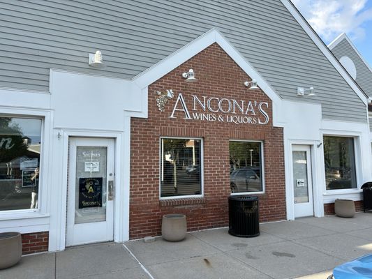 Ancona's Wines & Liquors