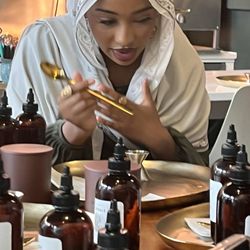 Lorraine's Candle Studio