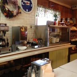 Shirley's Cafe - Coffee bar seating