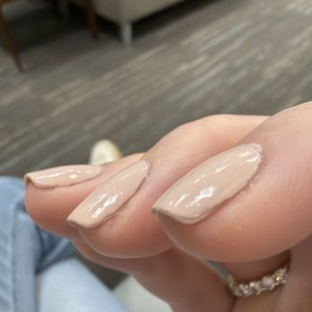 The Nail Bar on Division - Bad painting job - Nail Salons Near Me - Chicago, Illinois The Nail Bar on Division - Bad painting job - Nail Salons Near Me - Chicago, Illinois