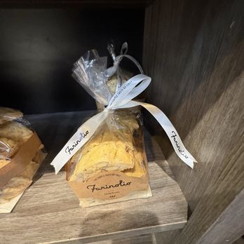 Farinolio - Cafes Near Me - Westfield, New Jersey