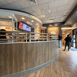 Habit Burger & Grill - Inside