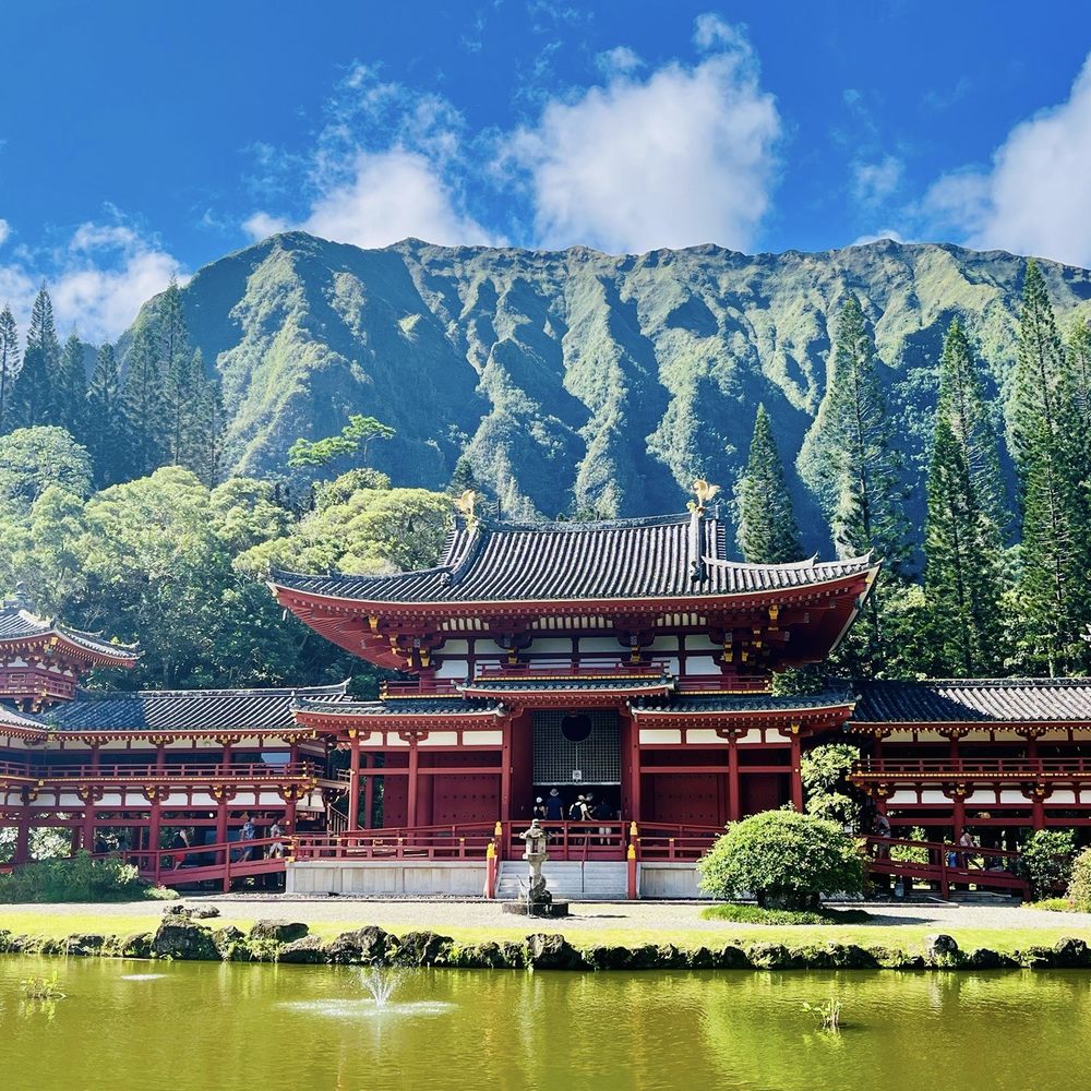 Go Tours Hawaii - Temple - Bus Tours Near Me - Honolulu, Hawaii Go Tours Hawaii - Temple - Bus Tours Near Me - Honolulu, Hawaii