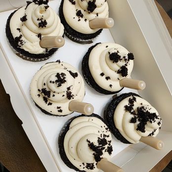 Lyma's Treats - Desserts Near Me Lyma's Treats - Desserts Near Me