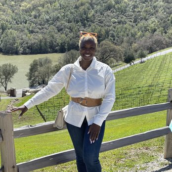 Alamitos Vineyards - Wine Tasting Room Near Me - San Jose, California