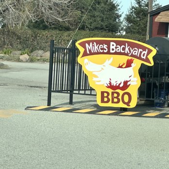 Mike's Backyard BBQ - Sign - Barbeque Near Me - Gilroy, California