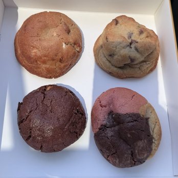 Chip Cookies - Desserts Near Me - Dublin, California Chip Cookies - Desserts Near Me - Dublin, California