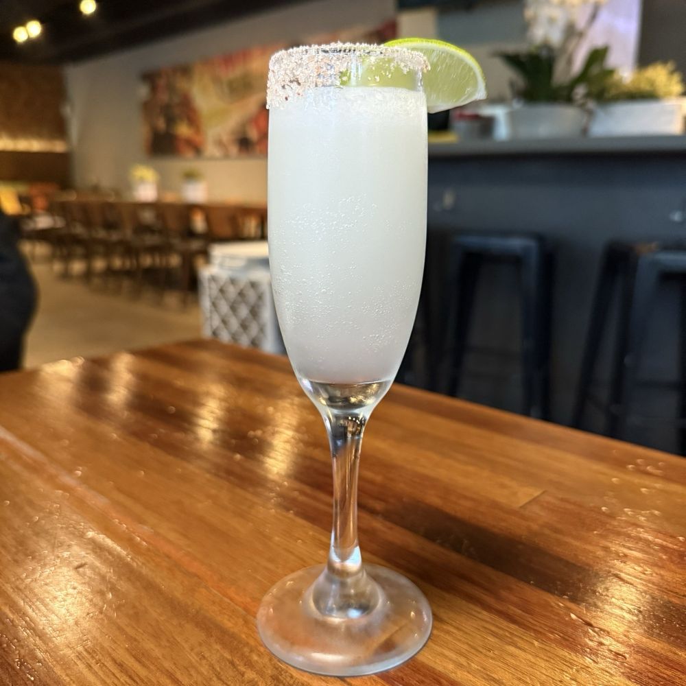 Summer Summer Thai Eatery - Champagne Margarita - Thai Near Me - Emeryville, California Summer Summer Thai Eatery - Champagne Margarita - Thai Near Me - Emeryville, California