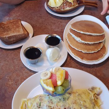 Sunflower Cafe - Cafes Near Me - Fort Myers Beach, Florida Sunflower Cafe - Cafes Near Me - Fort Myers Beach, Florida