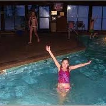 Comfort Suites - Hotels Near Me - Cedar Falls, Iowa