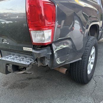 Ko Li Collision Center - Brought in with damage from hitting parking pole - Body Shops Near Me - Honolulu, Hawaii