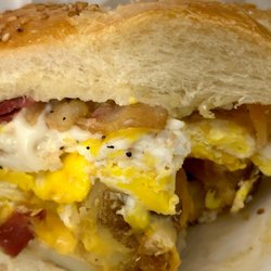 Brightside Deli - Overcooked rubberized eggs