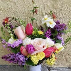 Floras & Bouquets - Bridal bouquet.