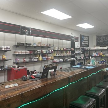Vape Dimensions - Inside is well organized and well lit. - Vape Shops Near Me - Lake City, Florida Vape Dimensions - Inside is well organized and well lit. - Vape Shops Near Me - Lake City, Florida