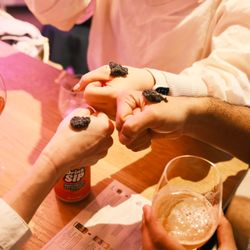 DECANT SF Bottle Shop & Bar