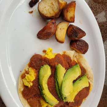 Cafe Milan - Juevos rancheros - Breakfast & Brunch Near Me - Playa Del Rey, California Cafe Milan - Juevos rancheros - Breakfast & Brunch Near Me - Playa Del Rey, California