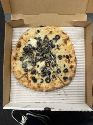 Airport Varasano’s Pizzeria by null