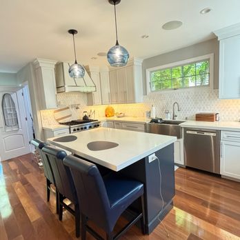 Calderon’s Cleaning Services - Home Cleaning Near Me - Petaluma, California Calderon’s Cleaning Services - Home Cleaning Near Me - Petaluma, California