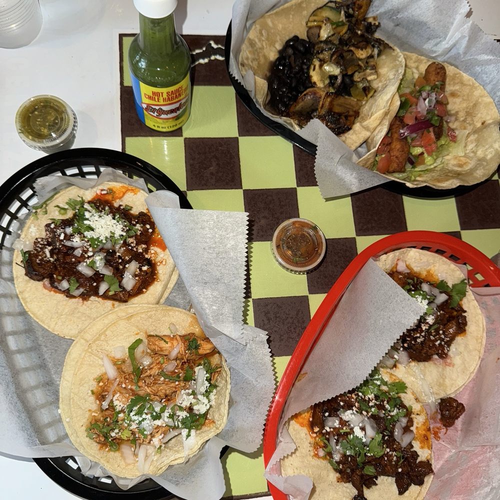 Tacos A Go Go Midtown - Pastor Taco Pollo Guisado Verde Taco Crispy Beyond "Chicken" Taco - Vegetarian - Tex-Mex Near Me - Houston, Texas