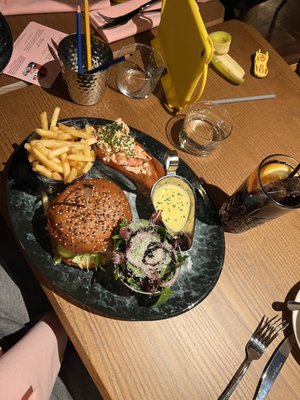 Burger & Lobster - West India Quay by null