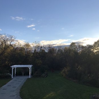 Battlefield Bed & Breakfast Inn - View from the porch of main house! - Bed & Breakfast Near Me - Gettysburg, Pennsylvania