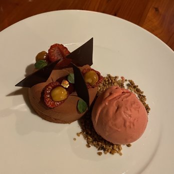 Ravello - Hazelnut Air Custard with Raspberry Sorbet - Italian Near Me - Orlando, Florida