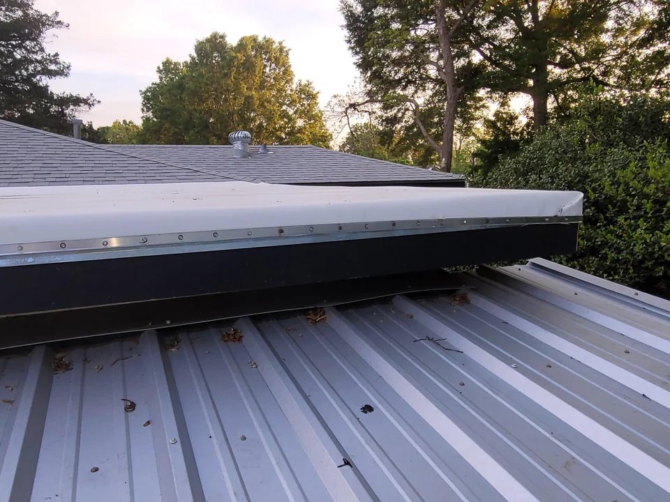 Slide of Discount Roofers