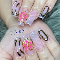 T Nails