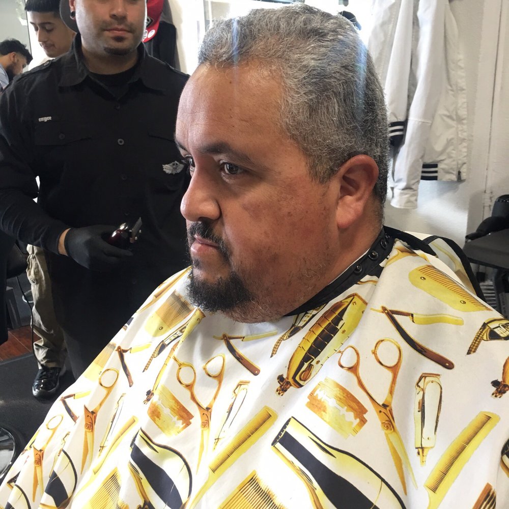 Alumni Barbershop - Barbers Near Me - Downey, California